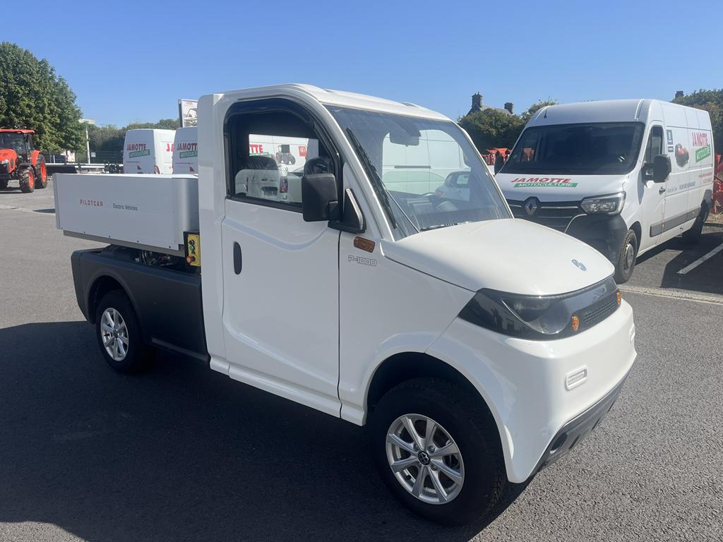 PILOTCAR P-1000 OPEN CARGO BOX